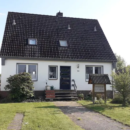 Cux Schwaermer Apartment *